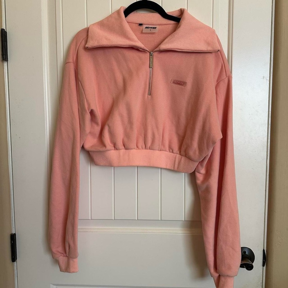 Bo+Tee cropped sweater